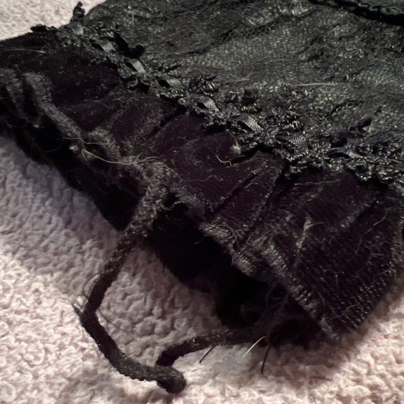 SOLD - Picture 4 of 4